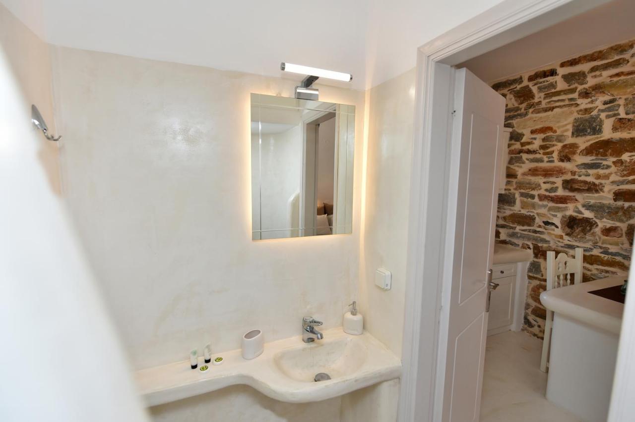 Tinos Peristerionas Apartment Bagian luar foto