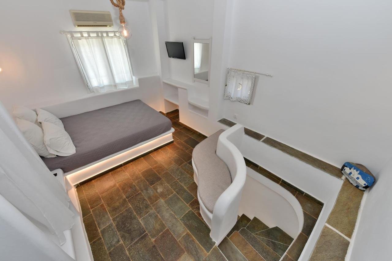 Tinos Peristerionas Apartment Bagian luar foto