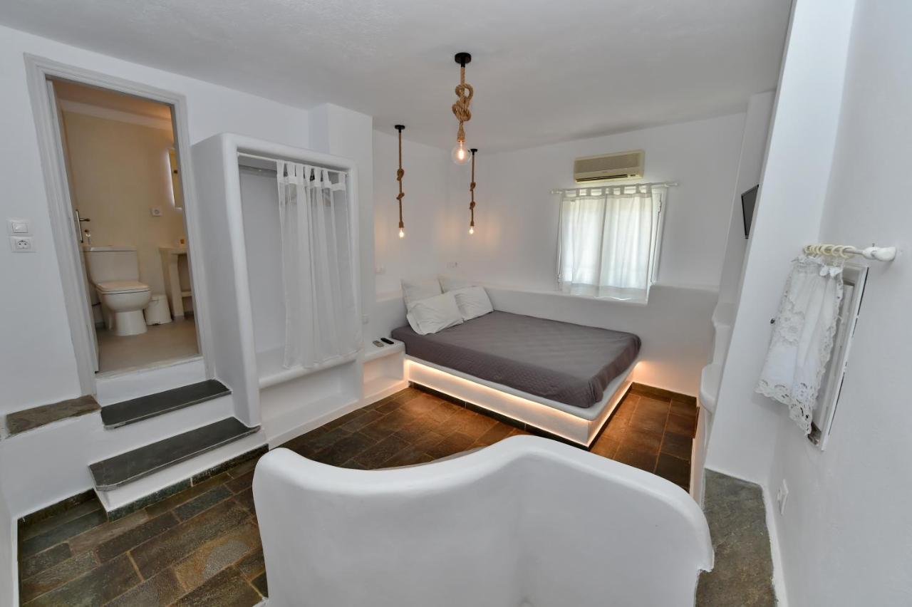 Tinos Peristerionas Apartment Bagian luar foto