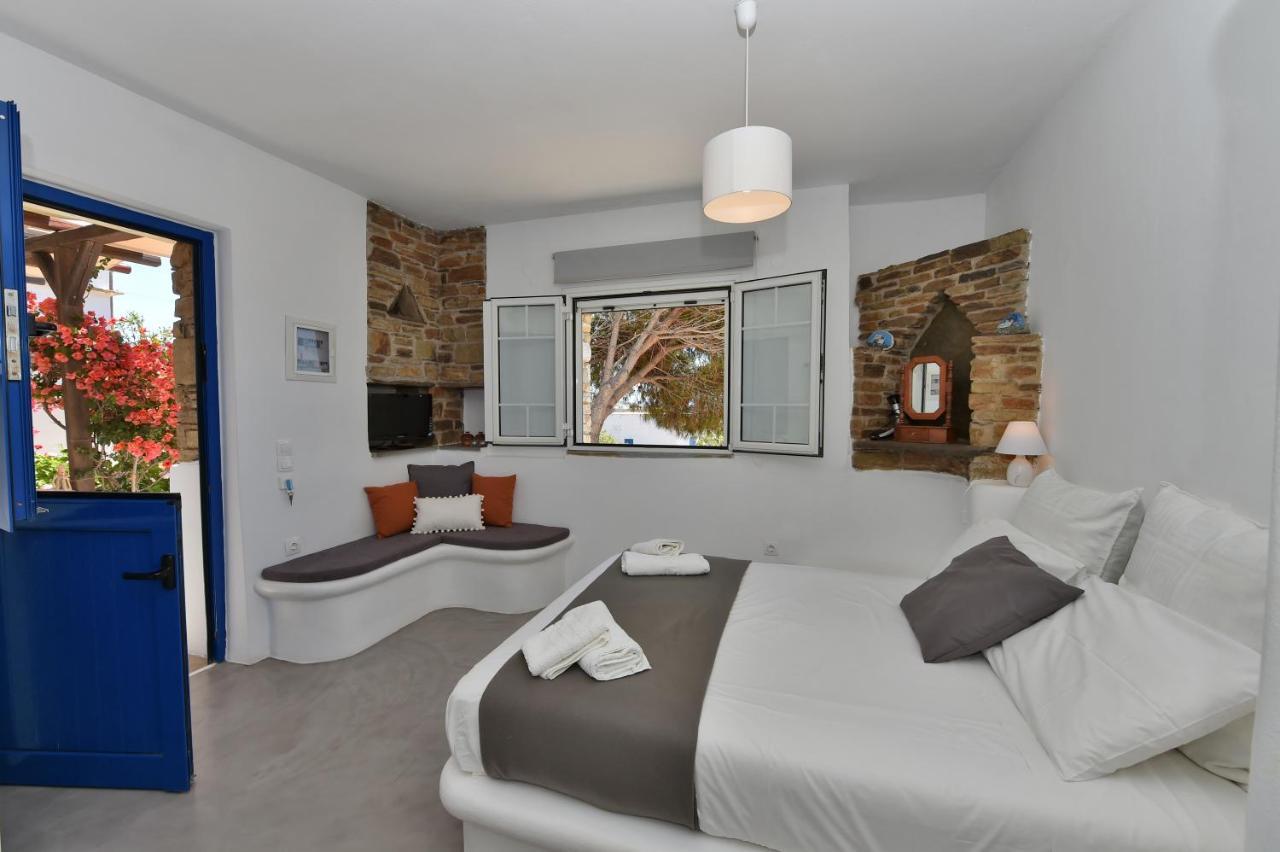 Tinos Peristerionas Apartment Bagian luar foto